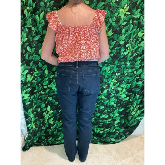 👖 Ann Taylor Curvy Skinny Jeans – Size 4 – Dark Wash with Stretch Flattering - Picture 3 of 8